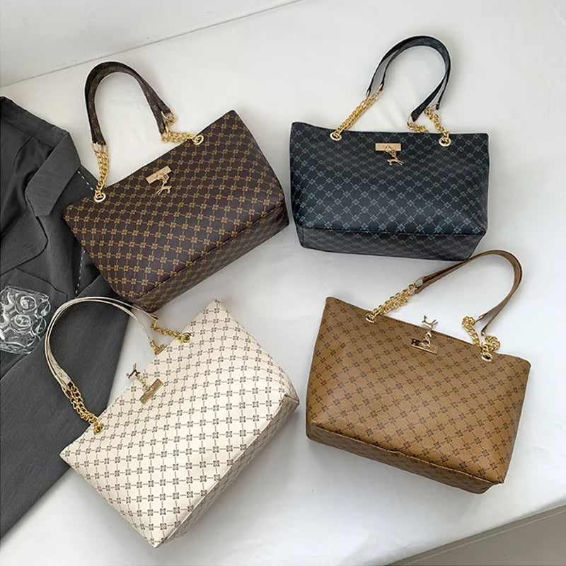 ChicCharm Tote
