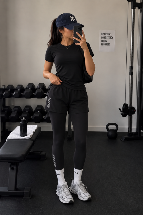 AirFlex Training Set short sleeve look